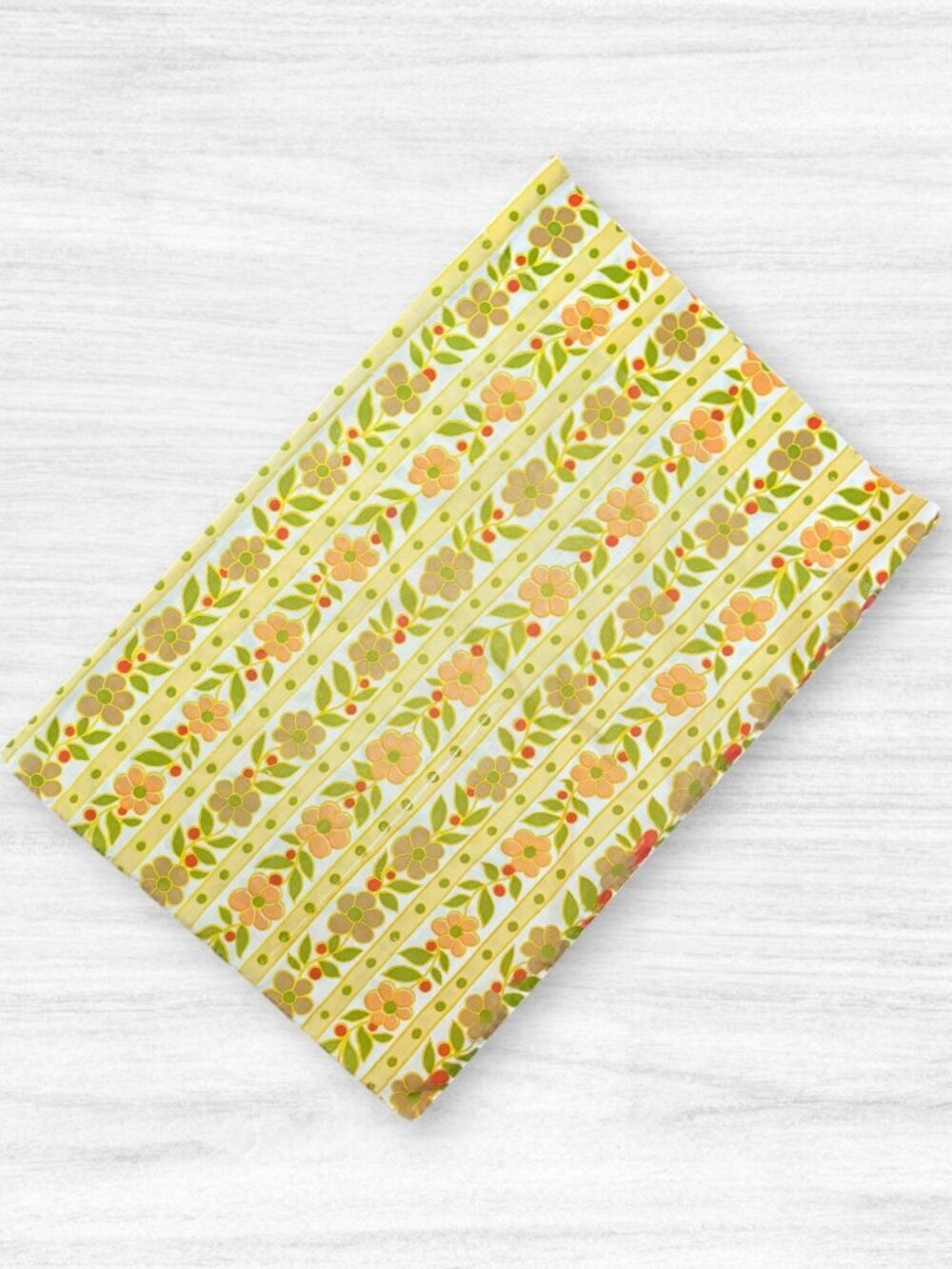 Vintage 70s Cannon Royal Family Floral Pillowcase Mod Daisy Retro Bedding MCM